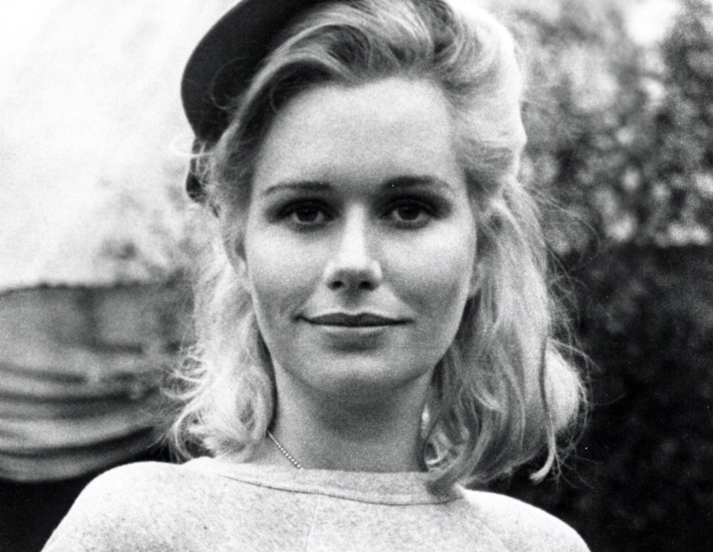 Actress, singer Sally Kellerman dead at 84 – Daily News